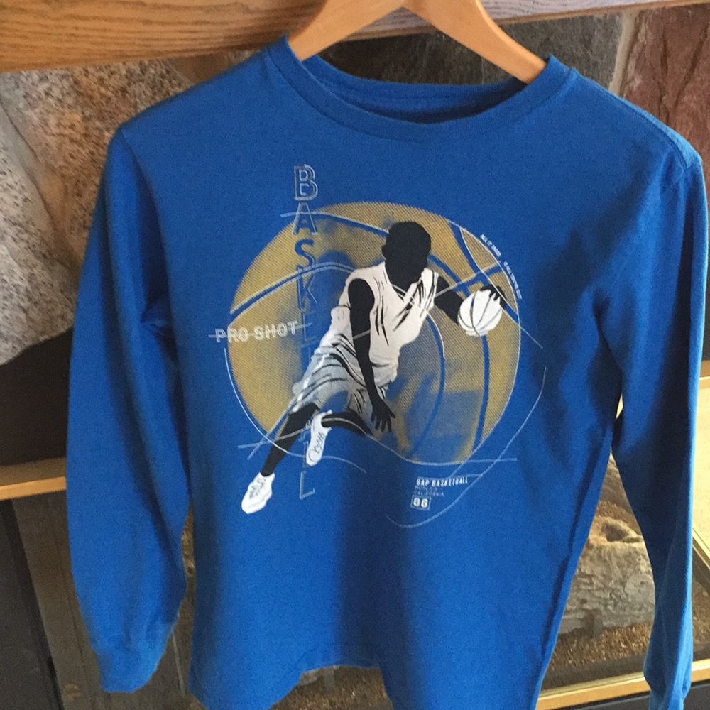 GapKids shirt